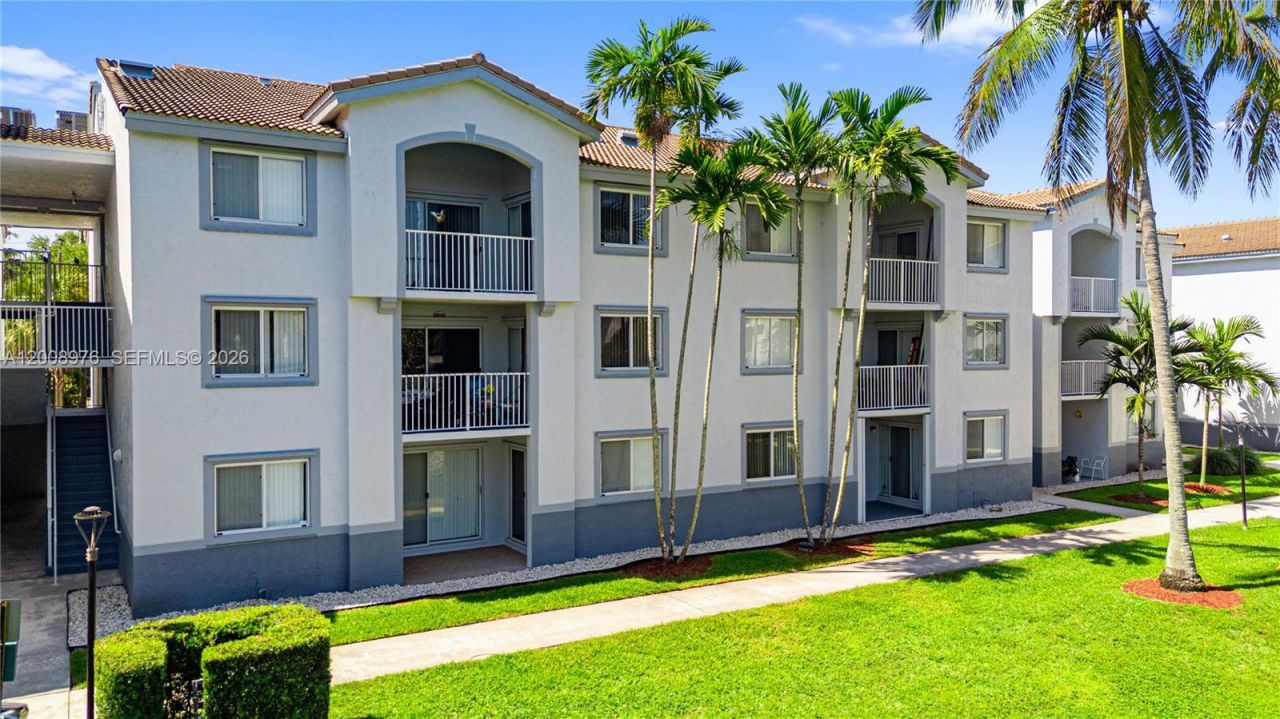 2640 S University Dr , Unit 111, Davie, FL 33328 Photo