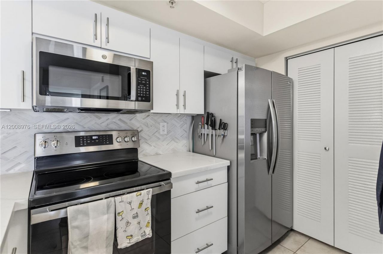 2640 S University Dr , Unit 111, Davie, FL 33328 Photo