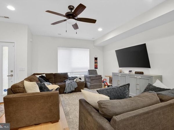 1504 EARL STREET , PHILADELPHIA, PA 19125