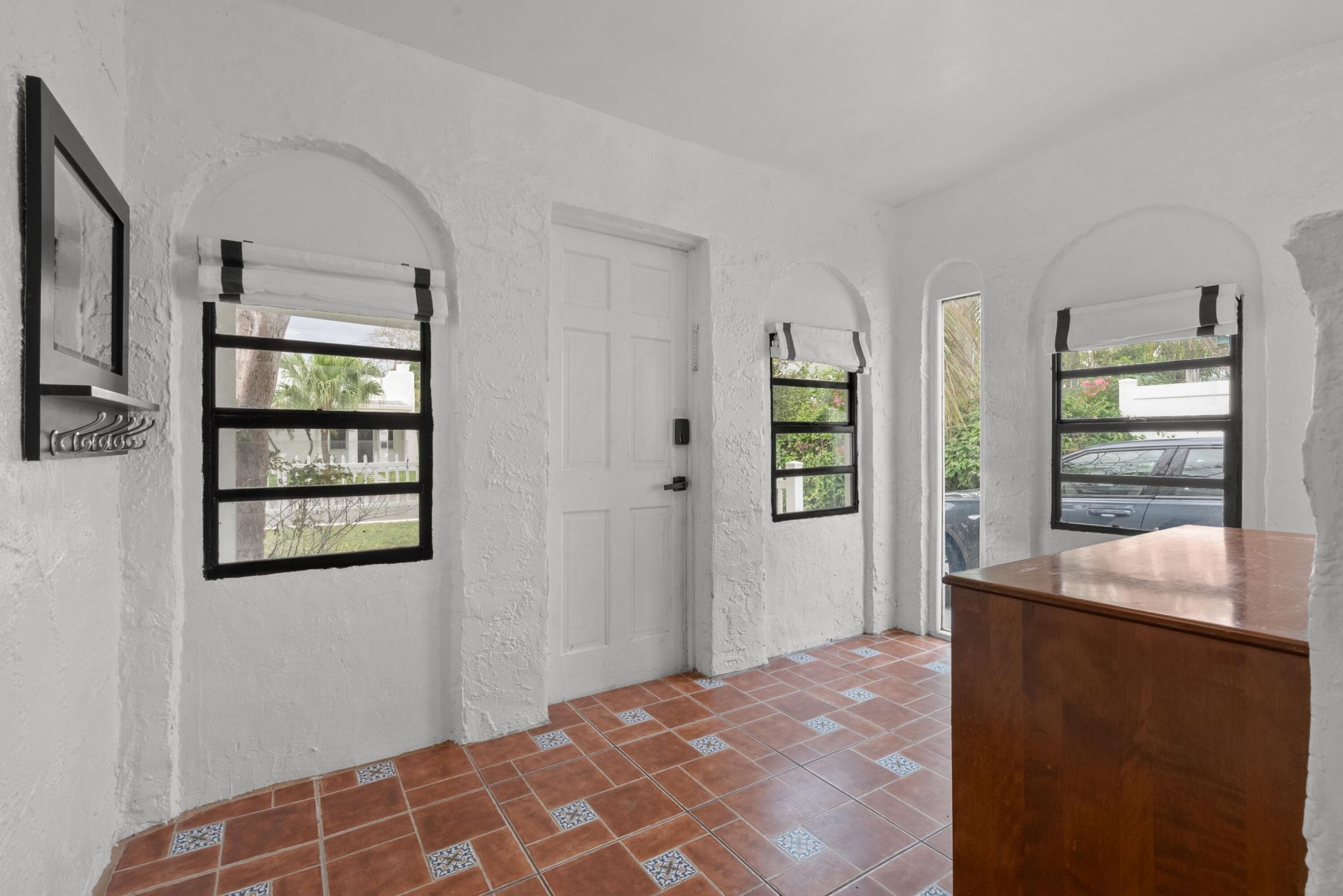 625 Selkirk Street, West Palm Beach, FL 33405 Photo
