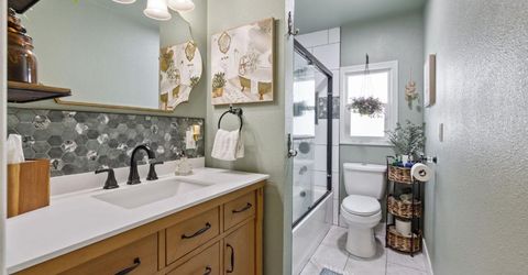 124 W Florinda St, Hanford, CA 93230 Photo