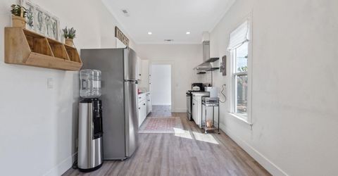 124 W Florinda St, Hanford, CA 93230 Photo