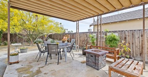 124 W Florinda St, Hanford, CA 93230 Photo