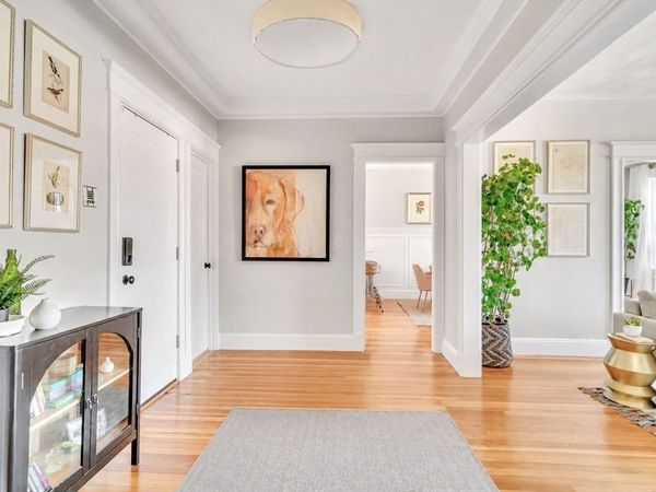 20 John Street, Unit 3, Brookline, MA 02446