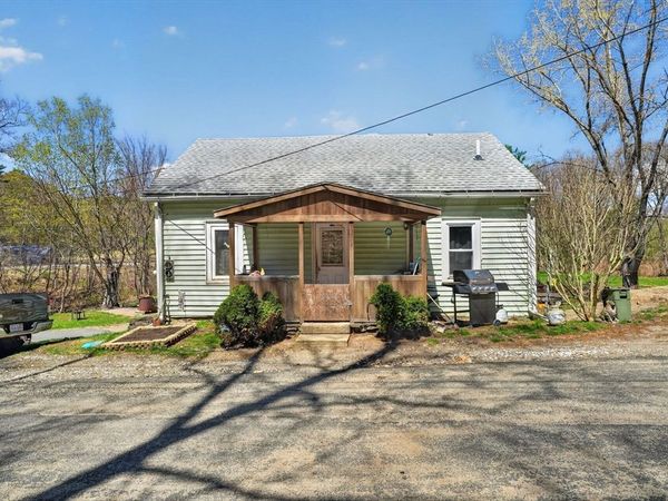 3 Hog Hollow Rd, Buckland, MA 01370