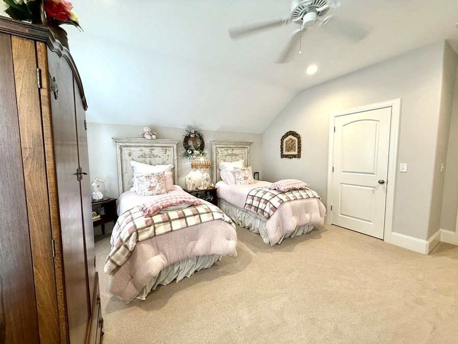 Property Image 76
