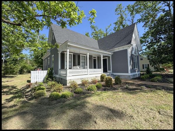 201 Boothe Street, Batesville, MS 38606