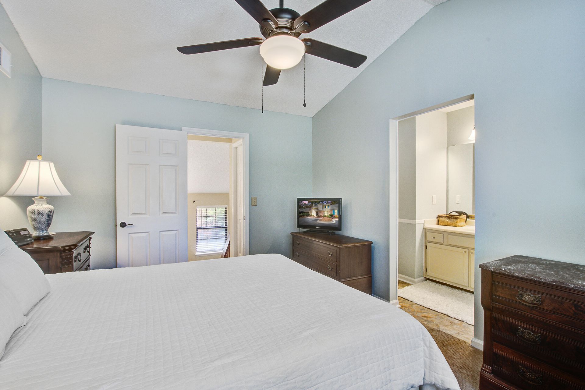 86 Indigo Lane Photo 17