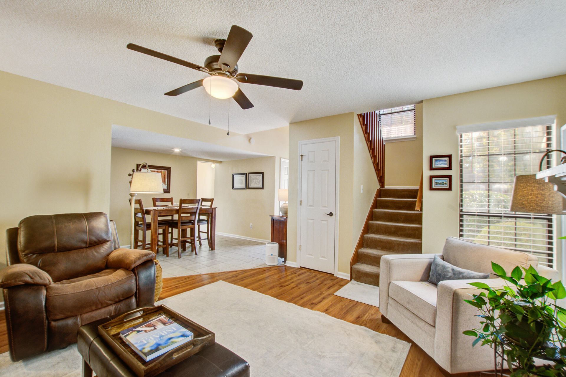 86 Indigo Lane Photo 4