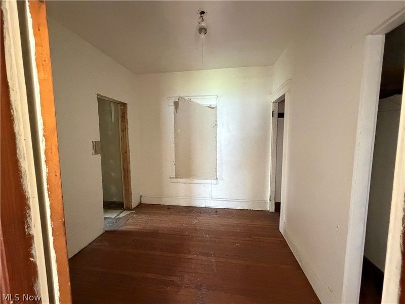 716 E 160th Street, Cleveland, OH 44110 Photo 13