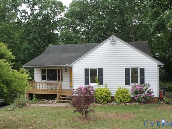 8819 McCaw Drive, North Chesterfield, VA 23235
