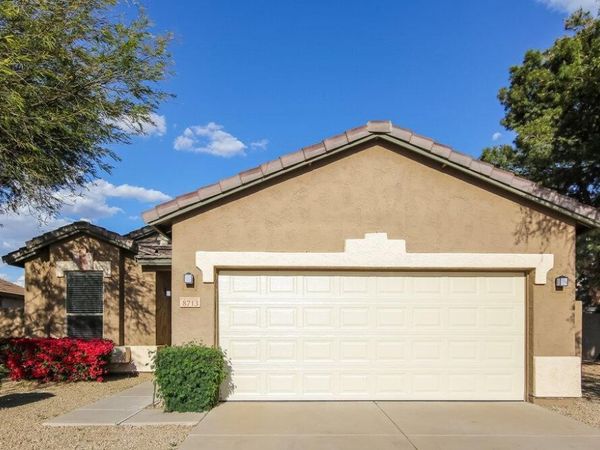 8713 N 58th Lane, Glendale, AZ 85302
