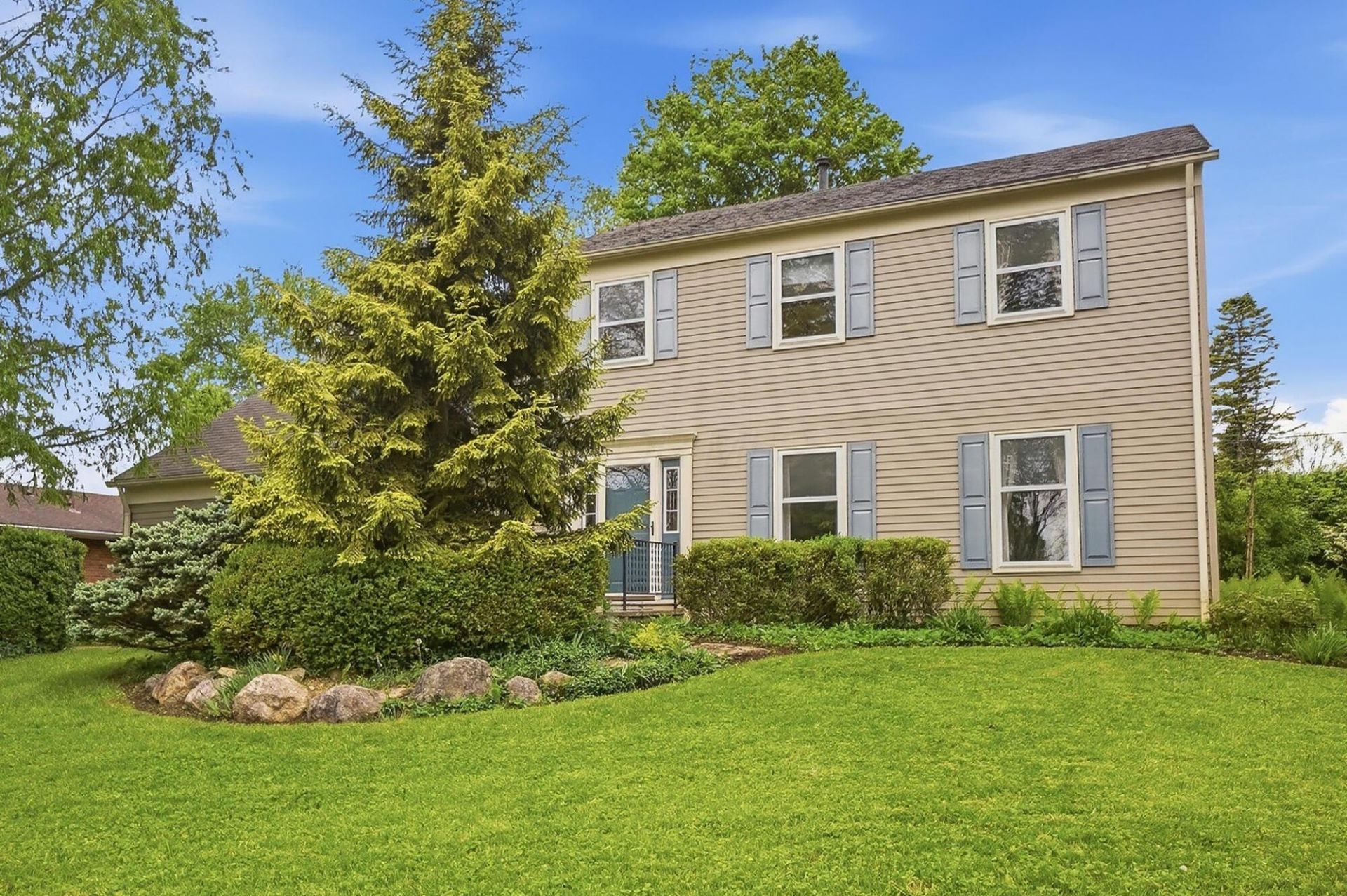 6011 Sedgwick Road , Columbus, OH 43235 Main Photo