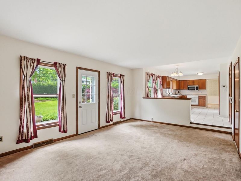 6011 Sedgwick Road, Columbus, OH 43235 Photo 17