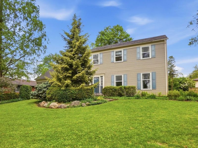6011 Sedgwick Road, Columbus, OH 43235 Photo 2
