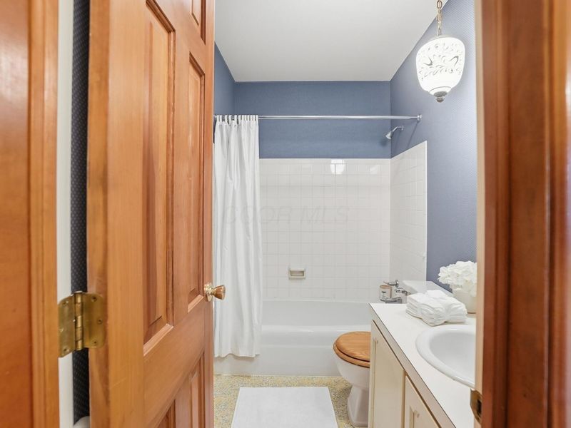 6011 Sedgwick Road, Columbus, OH 43235 Photo 33