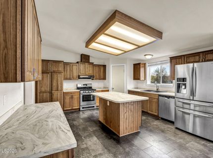 350 Westbrook Lane, Reno, NV 89506 Photo