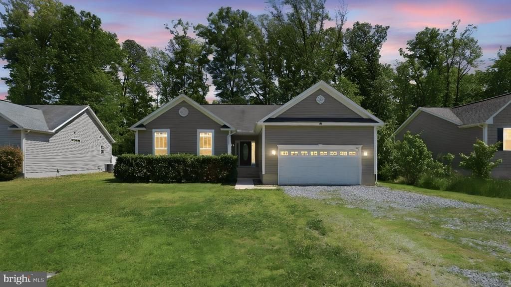 188 Nicholson Drive, Colonial Beach, VA 22443 Main Photo