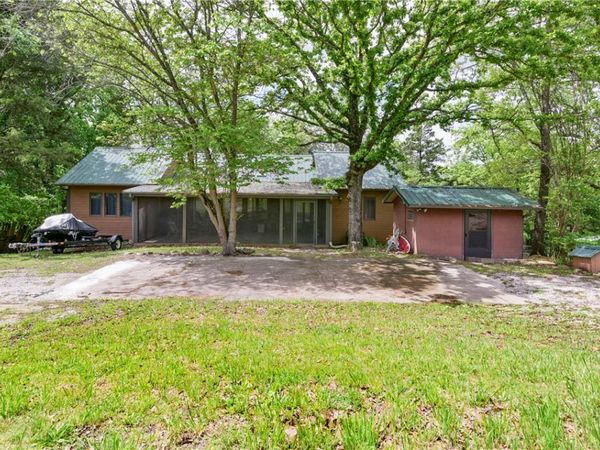 27527 Hock Lane, Eagle Rock, MO 65641