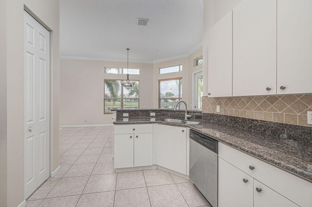 137 NW Magnolia Lakes Boulevard, Port Saint Lucie, FL 34986 Photo