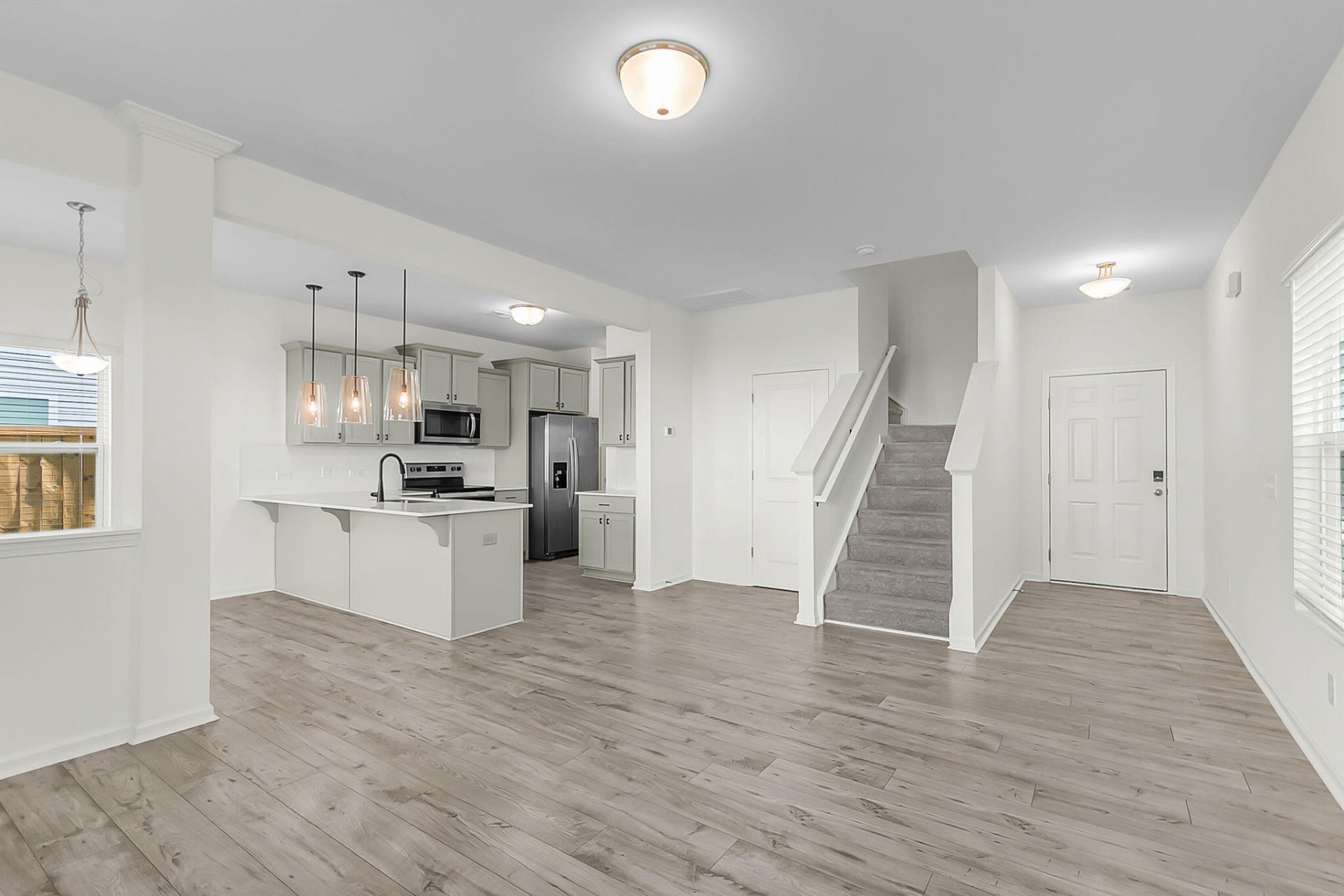 658 Snow Owl Drive Photo 11