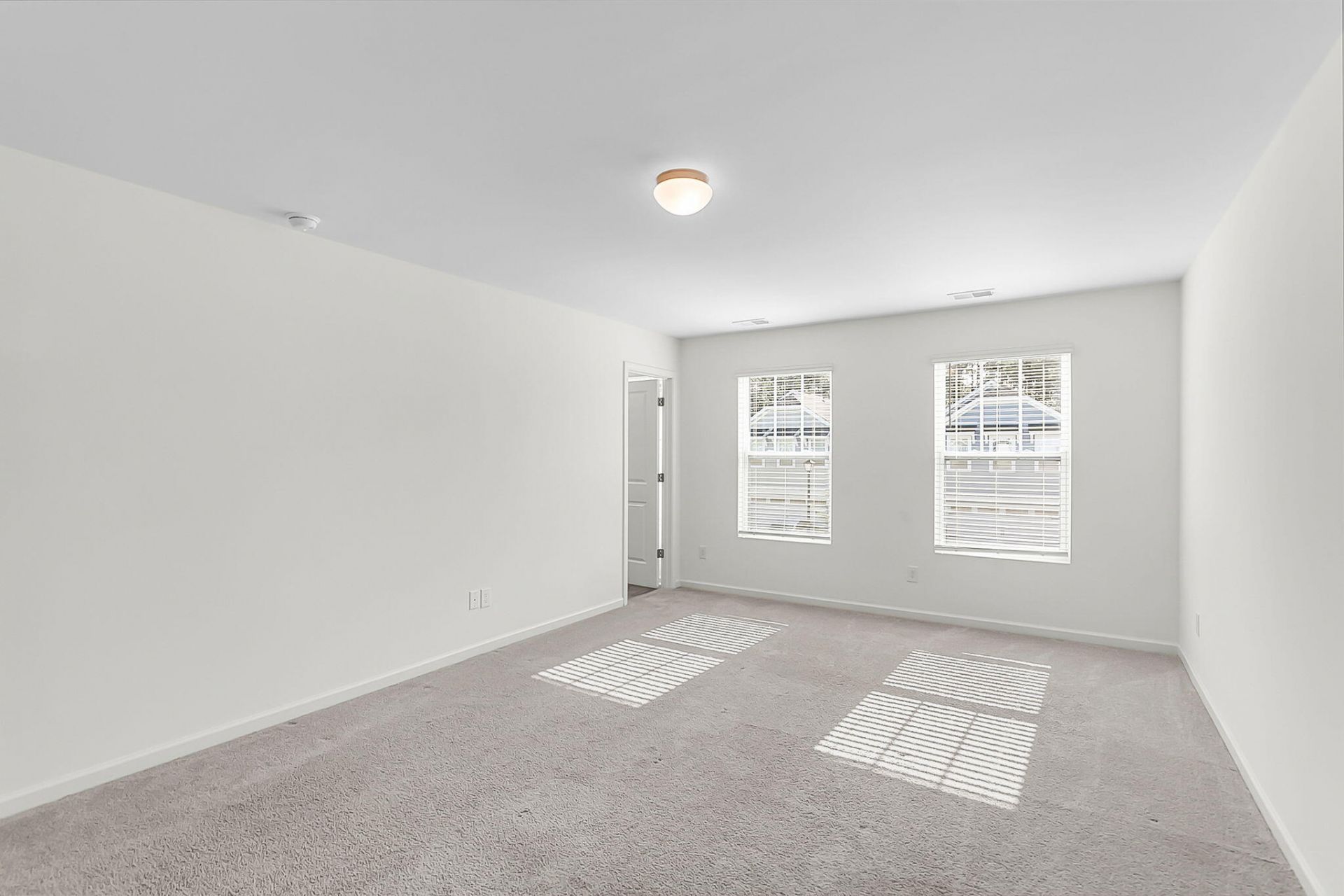 658 Snow Owl Drive Photo 14
