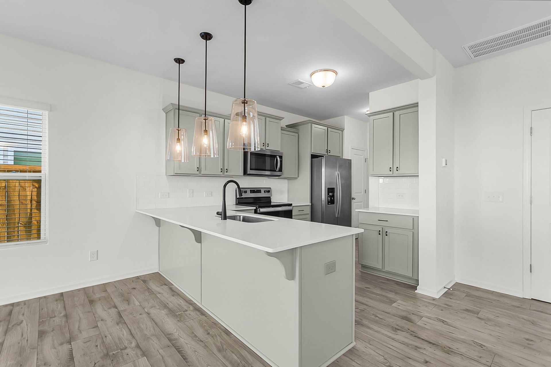 658 Snow Owl Drive Photo 15