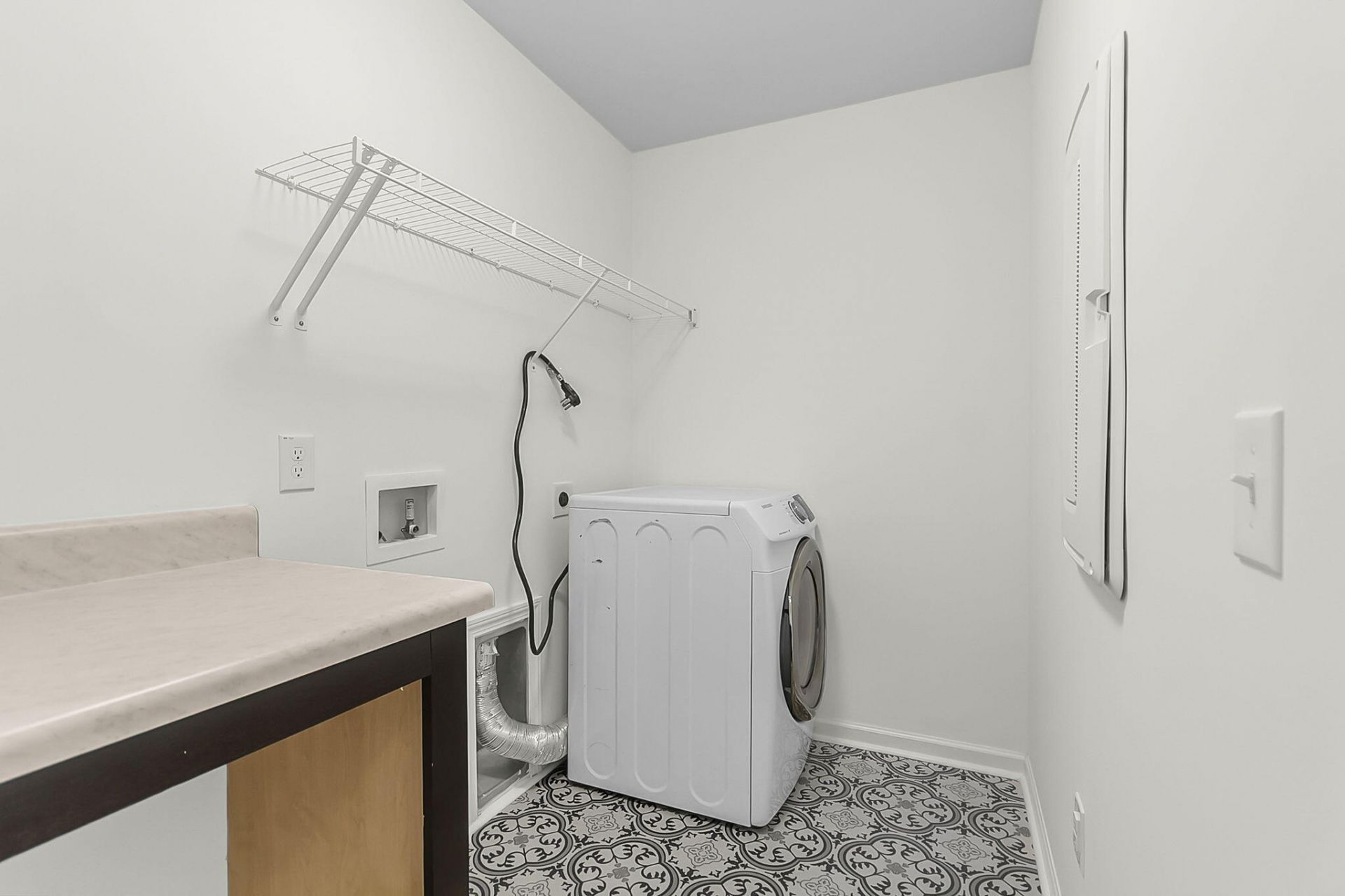 658 Snow Owl Drive Photo 29