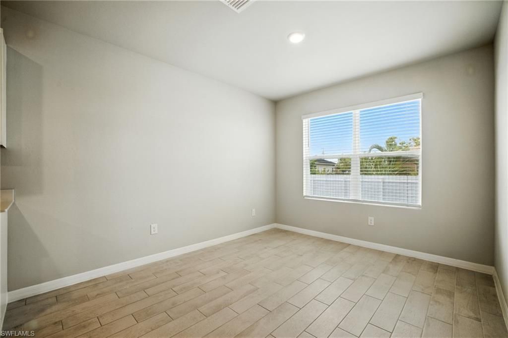 2465 NW 9th St, Cape Coral, FL 33993 Photo