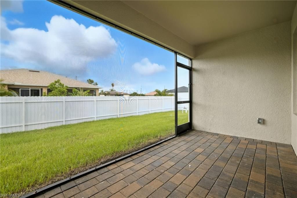 2465 NW 9th St, Cape Coral, FL 33993 Photo