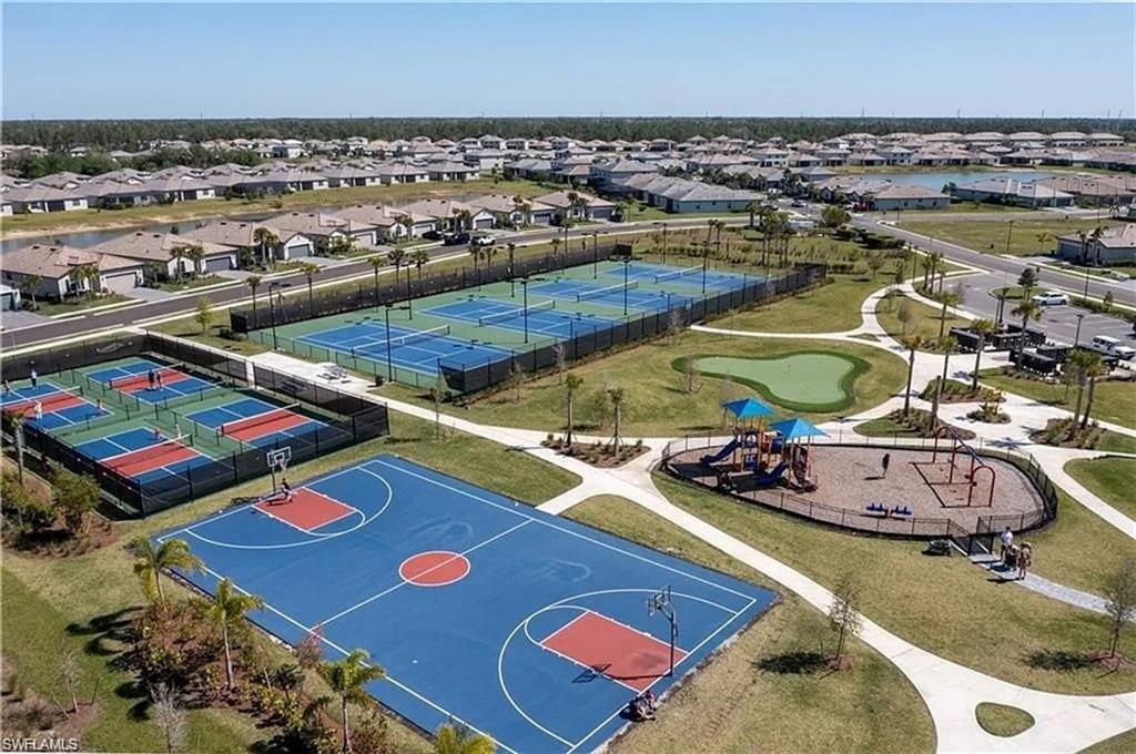 14195 Pine Lodge Ln, Fort Myers, FL 33913 Photo