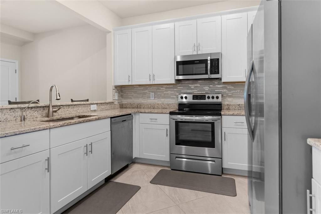 14195 Pine Lodge Ln, Fort Myers, FL 33913 Photo