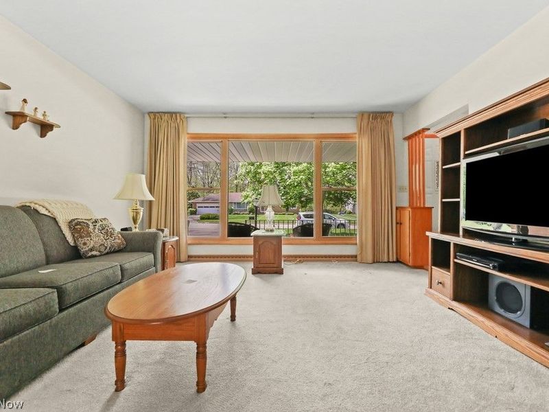 728 Fairview Place, Alliance, OH 44601 Photo 8