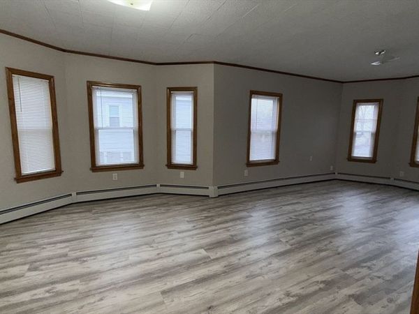 65 Lowell St, Unit 2, Methuen, MA 01844