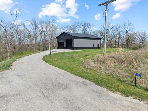 28112 450th Street, Moravia, IA 52571