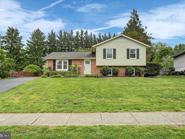 121 ALBANY AVENUE E, WALKERSVILLE, MD 21793