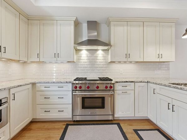 21 Wesley St, Boston, MA 02129