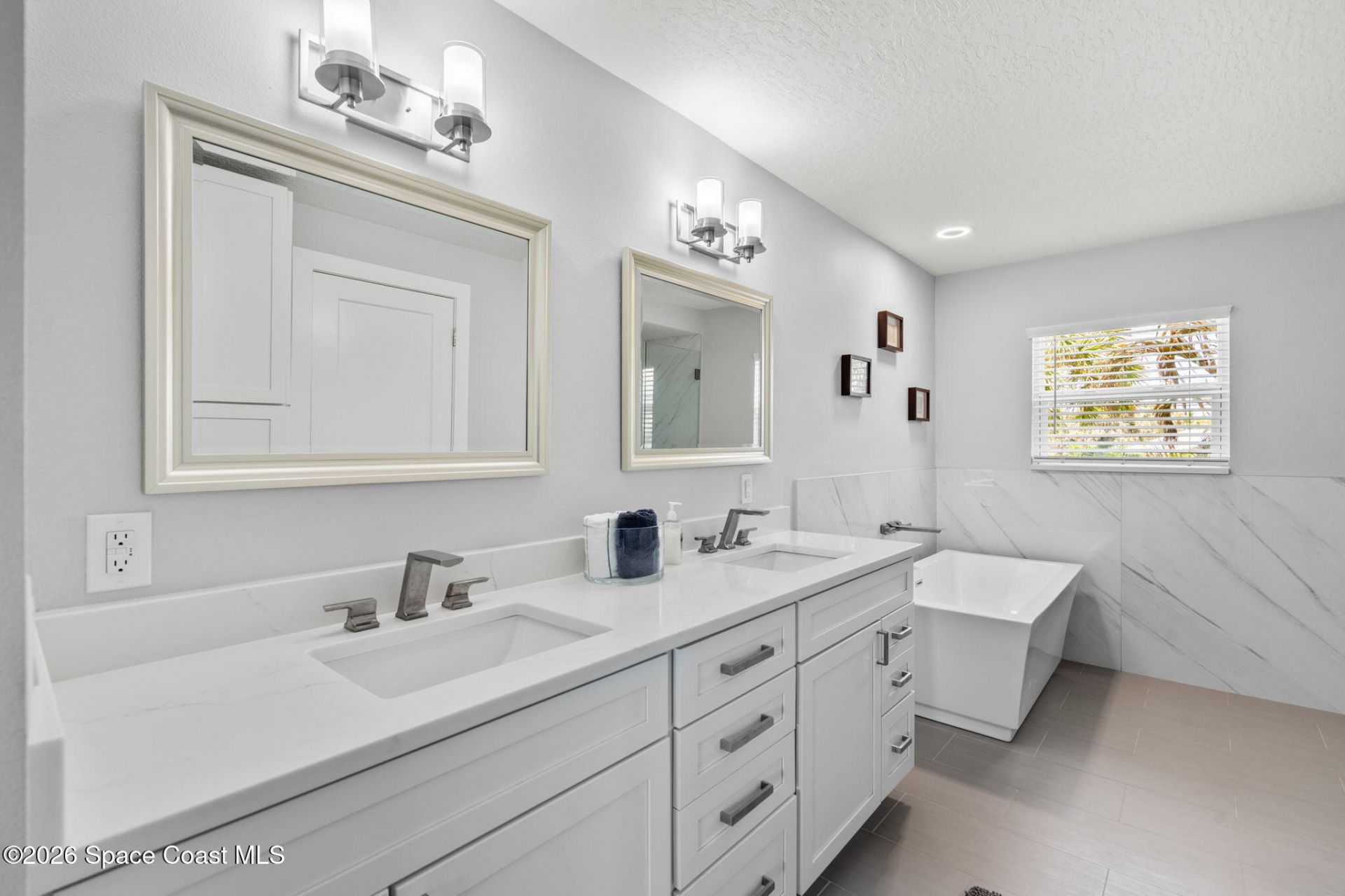 5355 S Highway A1a, Melbourne Beach, FL 32951 Photo