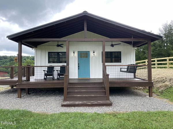 Mountain City, TN 37683