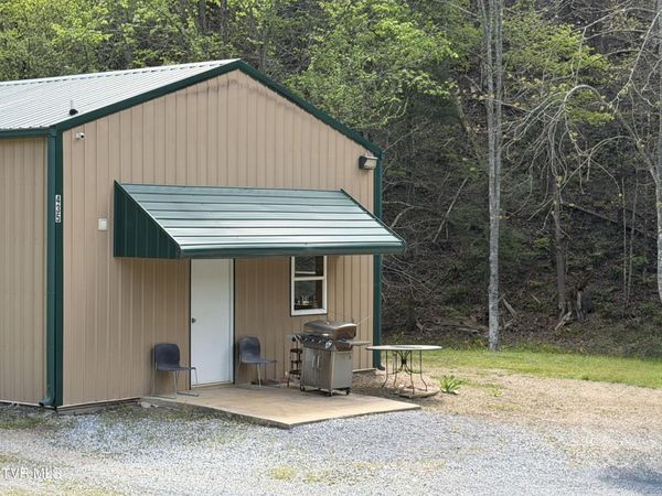 435 Cripple Creek Road, Watauga, TN 37694