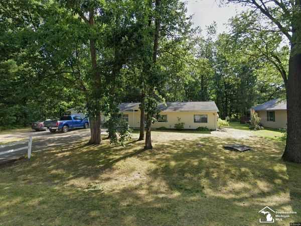 103 Marigold Lane, Houghton Lake, MI 48629