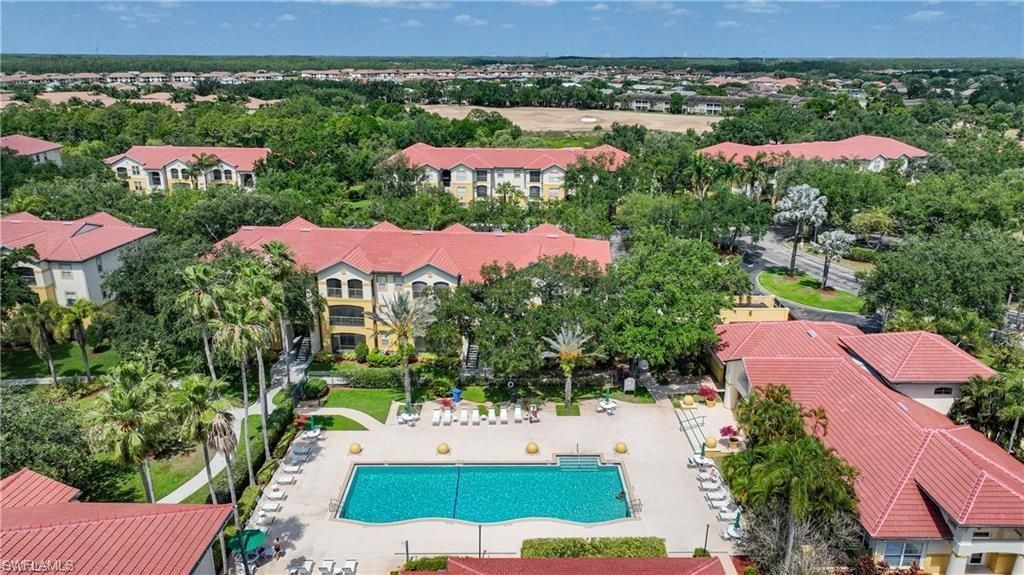 11510 Villa Grand , Unit 421, Fort Myers, FL 33913 Photo