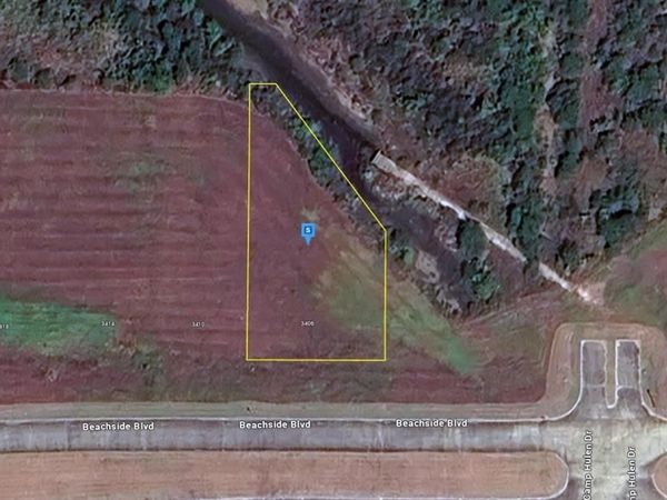 3406 Beachside Drive , Palacios, TX 77465