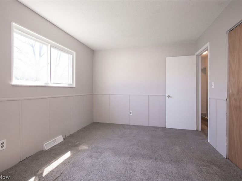 4157 E 188th Street, Cleveland, OH 44122 Photo 16