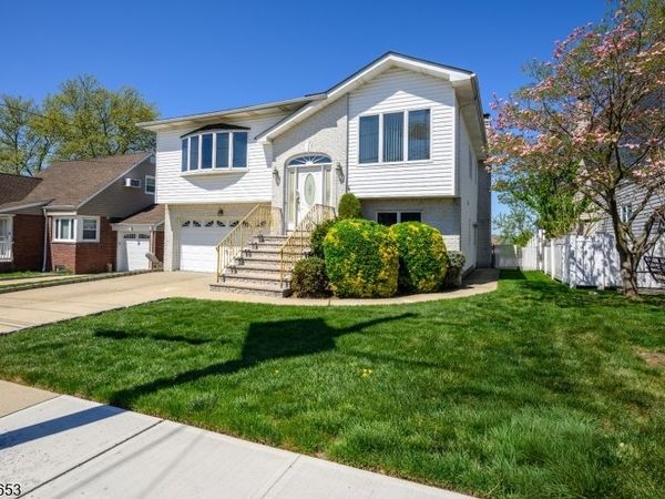 147 11Th St, Wood-Ridge, NJ 07075