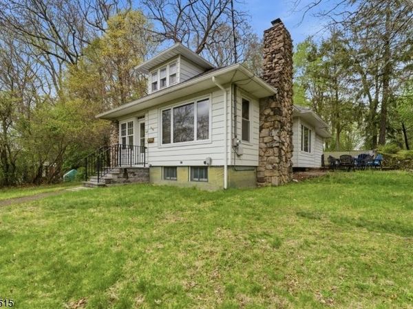 63 Highland Ave, High Bridge, NJ 08829