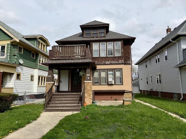 2838 N 49th STREET, Unit 2840, Milwaukee, WI 53210