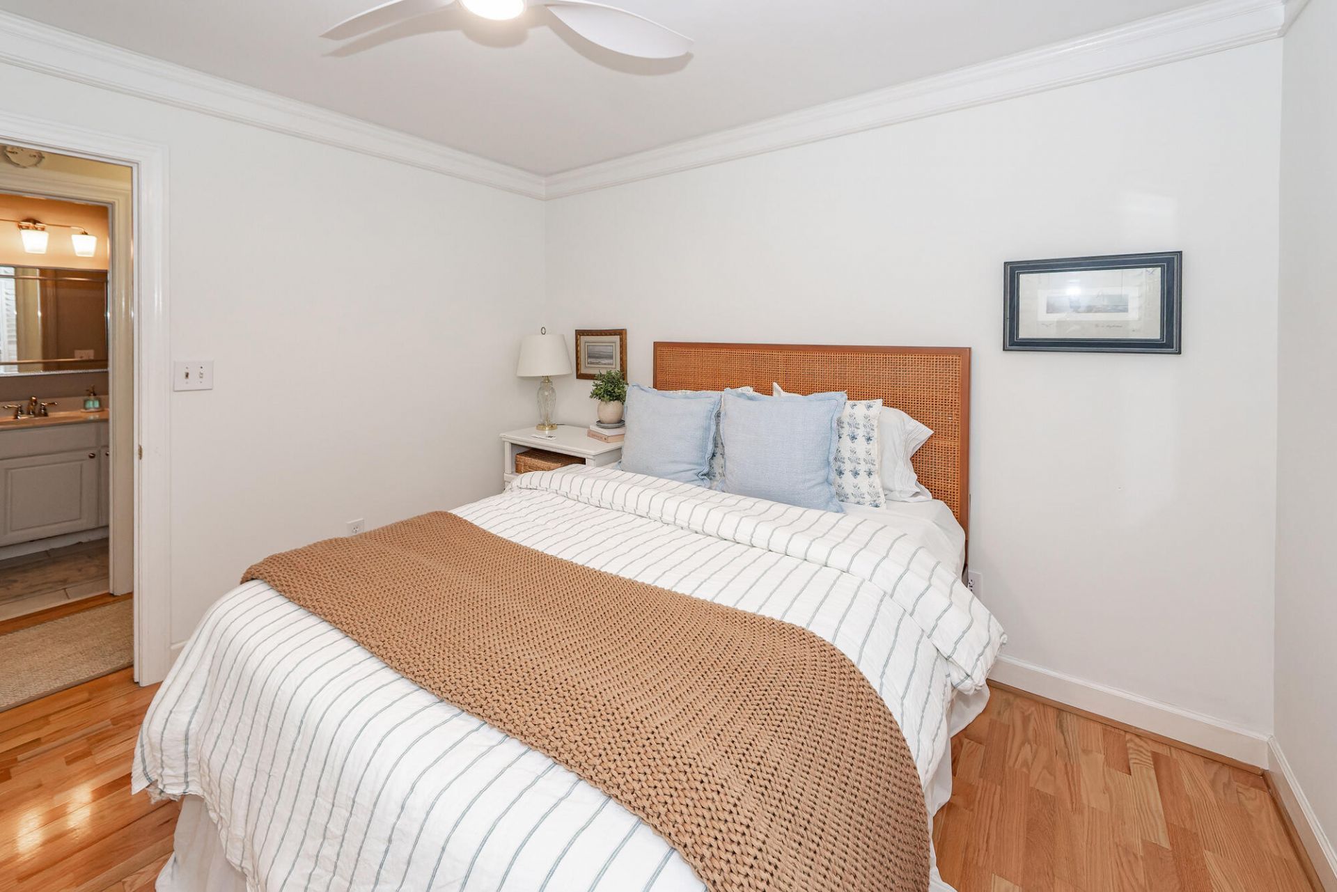 1490 Kentwood Circle Photo 23