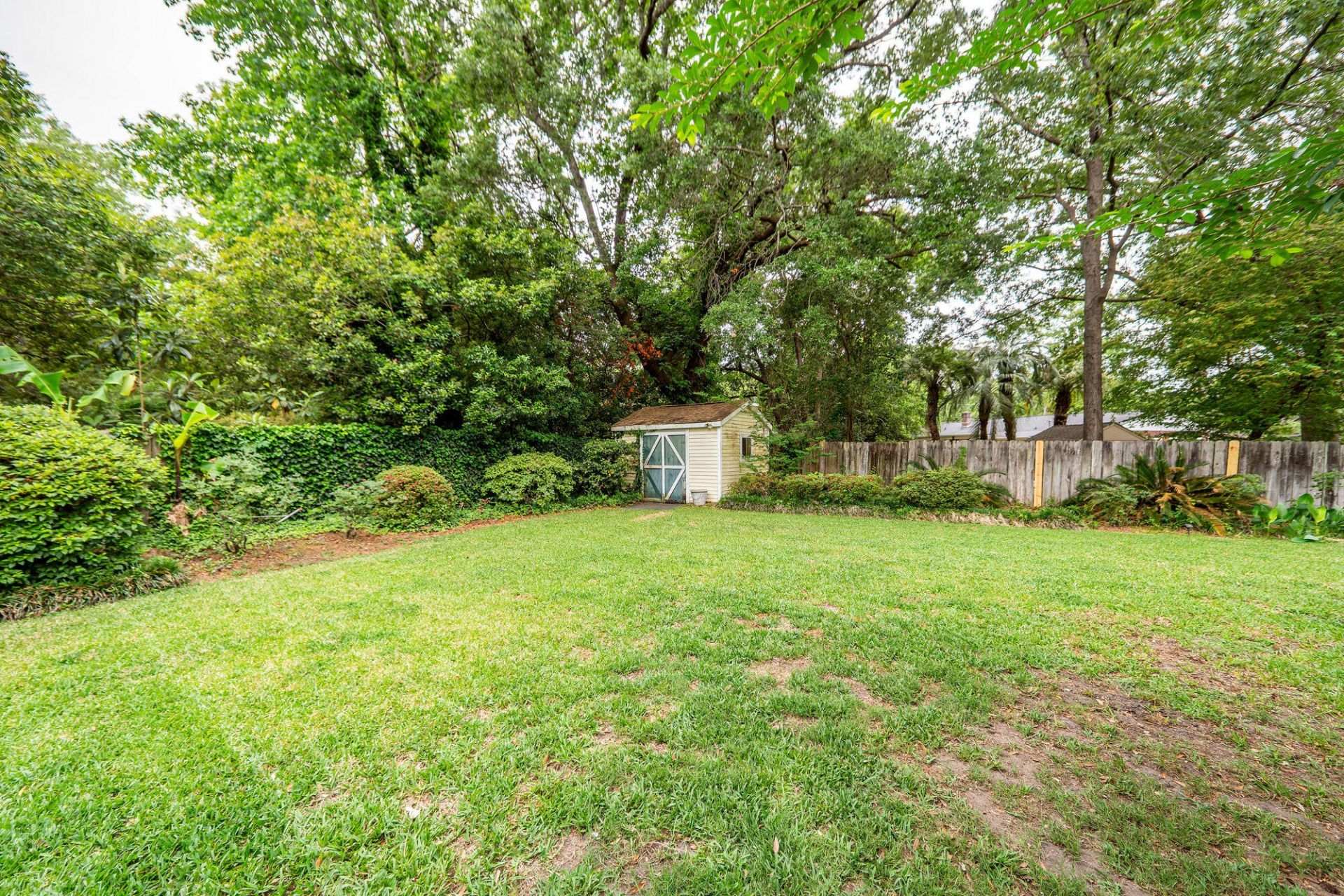 1490 Kentwood Circle Photo 32