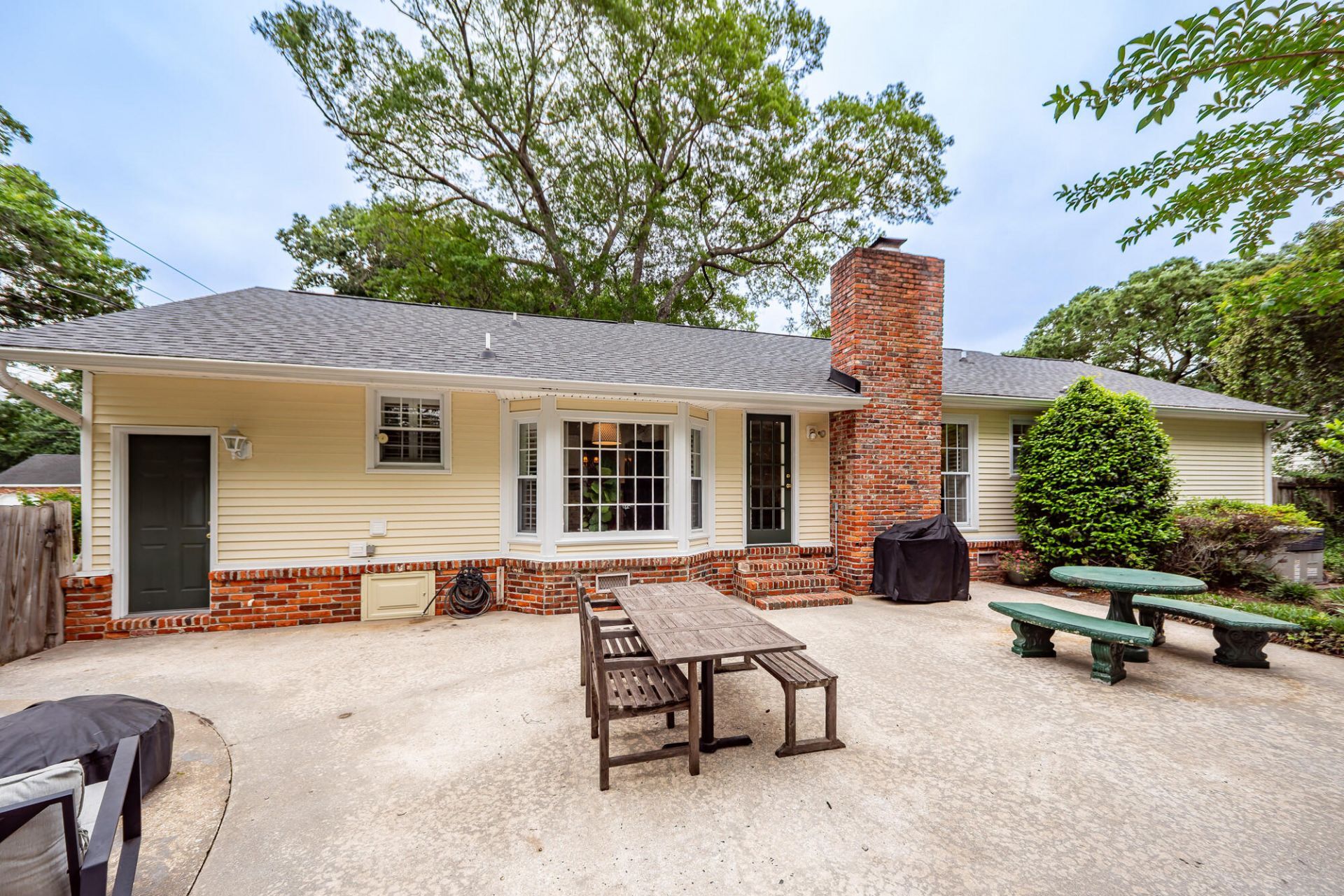 1490 Kentwood Circle Photo 33